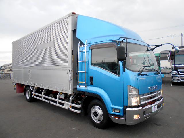 2011 Isuzu Forward – thumbnail 3