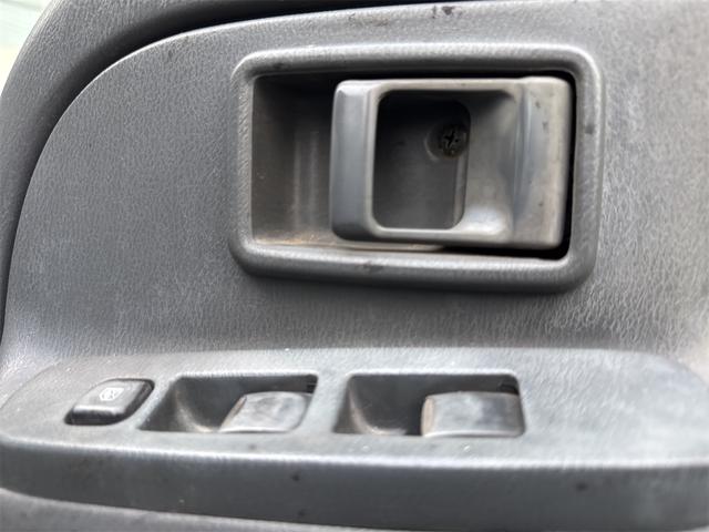 2003 Nissan Atlas – thumbnail 4
