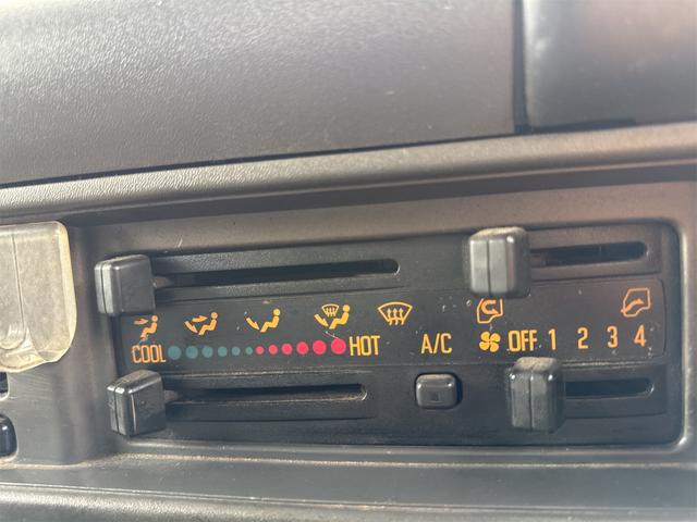 2004 Nissan Atlas – thumbnail 3
