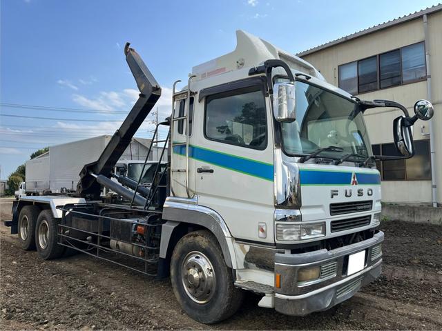 2006 Mitsubishi Fuso Super Great – thumbnail 3