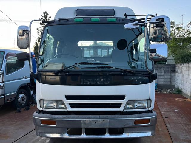 2000 Isuzu Forward – thumbnail 4