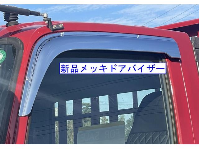 2005 Mitsubishi Fuso Fighter – thumbnail 2