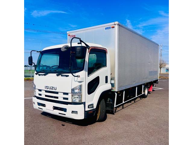 2011 Isuzu Forward – thumbnail 3