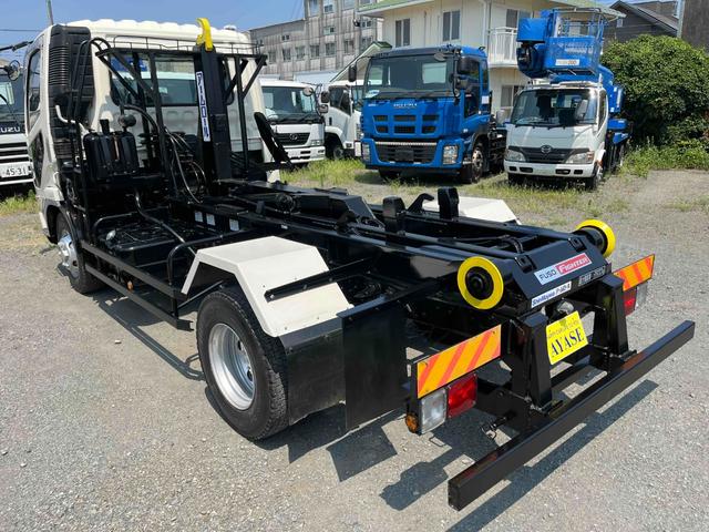 2008 Mitsubishi Fuso Fighter – thumbnail 4
