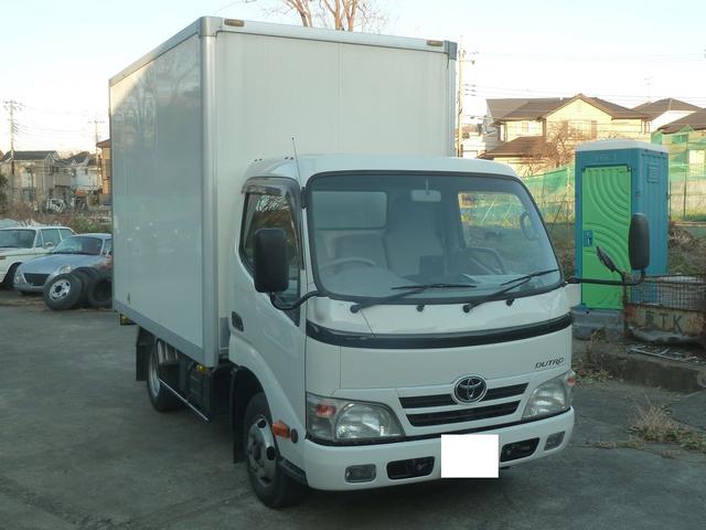2011 Toyota Dyna – thumbnail 3