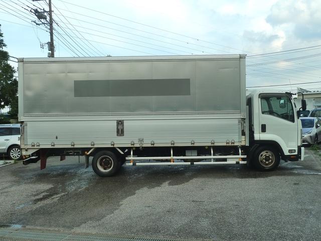 2010 Isuzu Forward – thumbnail 3