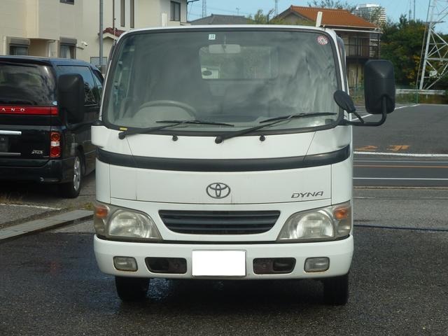 2004 Toyota Dyna – thumbnail 3