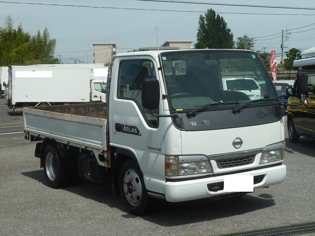 2004 Nissan Atlas – thumbnail 3