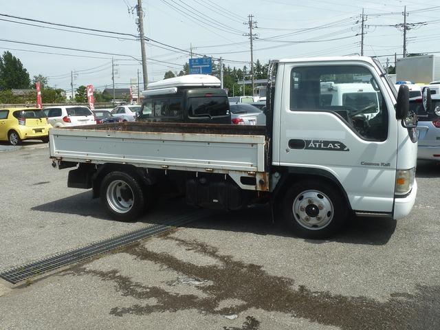 2004 Nissan Atlas – thumbnail 4