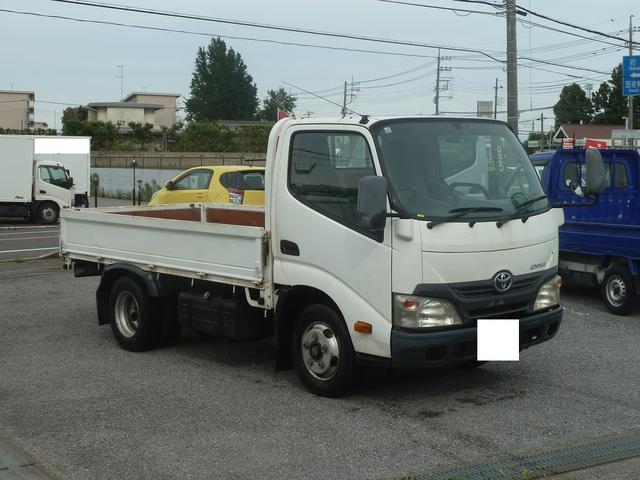 2011 Toyota Dyna – thumbnail 4