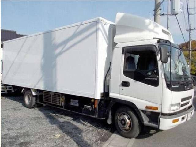 2005 Isuzu Forward – thumbnail 4