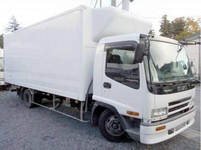 2005 Isuzu Forward – thumbnail 4