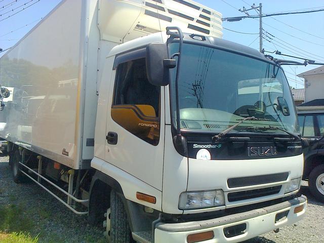 2005 Isuzu Forward – thumbnail 2