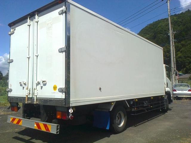 2008 Isuzu Forward – thumbnail 4