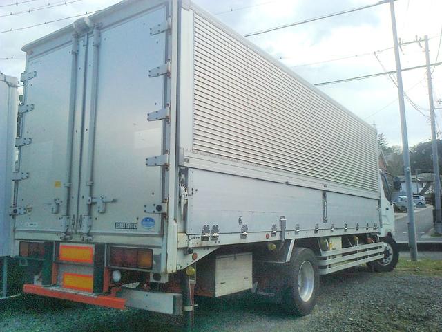 2008 Mitsubishi Fuso Fighter – thumbnail 3