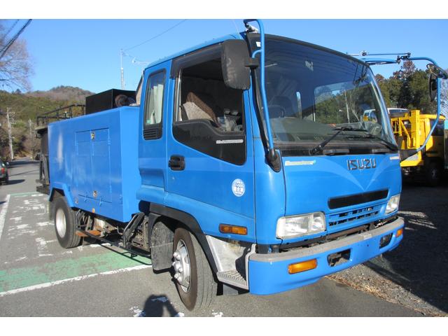 2004 Isuzu Forward