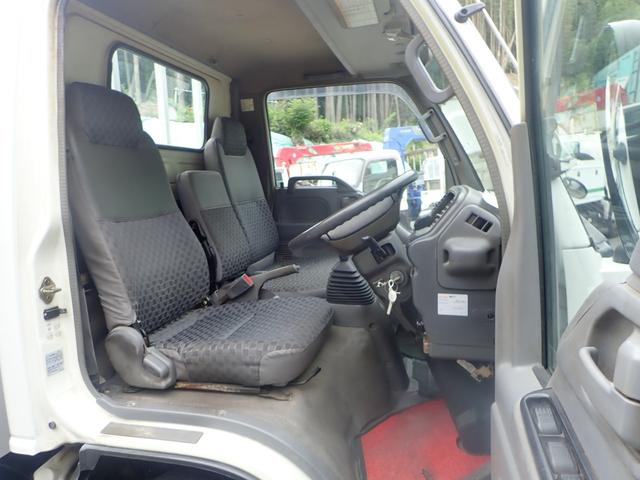 2004 Nissan Atlas – thumbnail 3