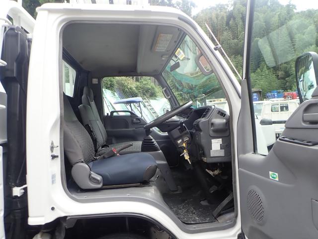 2004 Mazda Titan – thumbnail 3