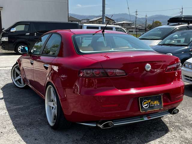 2007 Alfa Romeo 159 – thumbnail 2