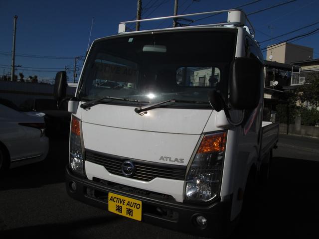 2011 Nissan Atlas – thumbnail 3