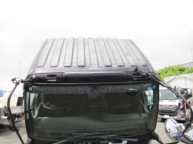 2005 Isuzu Forward – thumbnail 2