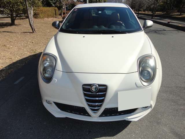 2010 Alfa Romeo MiTo – thumbnail 3