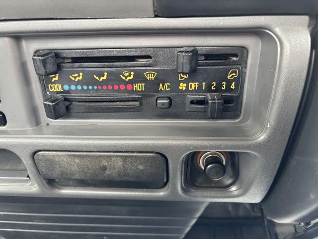 2003 Nissan Atlas – thumbnail 3