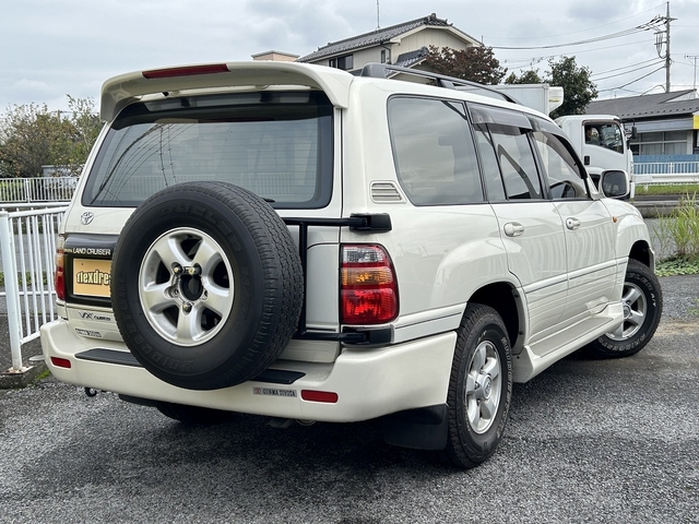 1999 Toyota Land Cruiser 100 – thumbnail 3