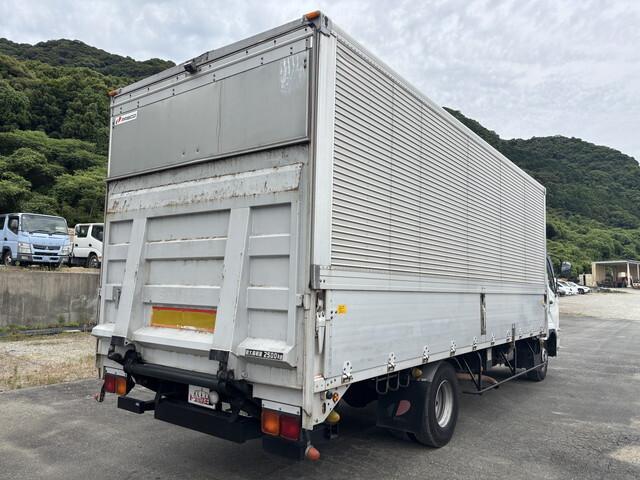 2010 Mitsubishi Fuso Fighter – thumbnail 2