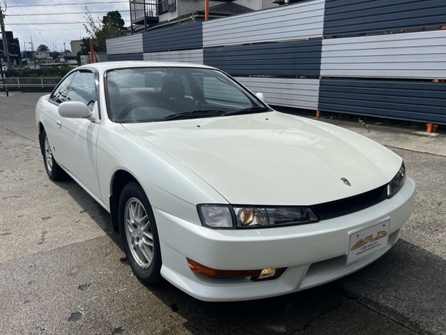 1997 Nissan Silvia – thumbnail 2