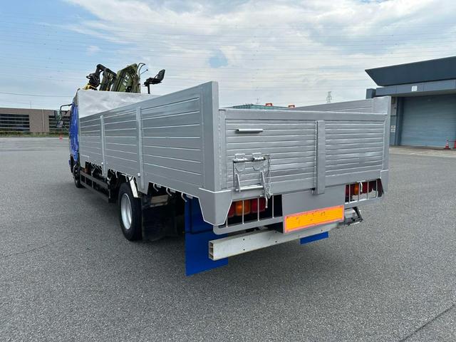 2005 Mitsubishi Fuso Fighter – thumbnail 4