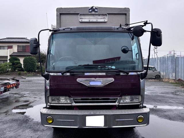 2005 Isuzu Forward – thumbnail 2