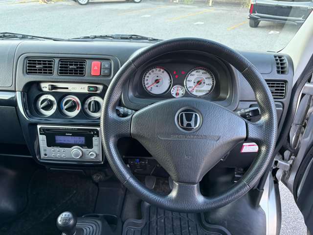 2010 Honda Vamos – thumbnail 2