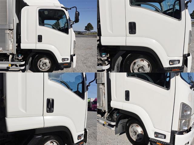 2011 Isuzu Forward – thumbnail 4