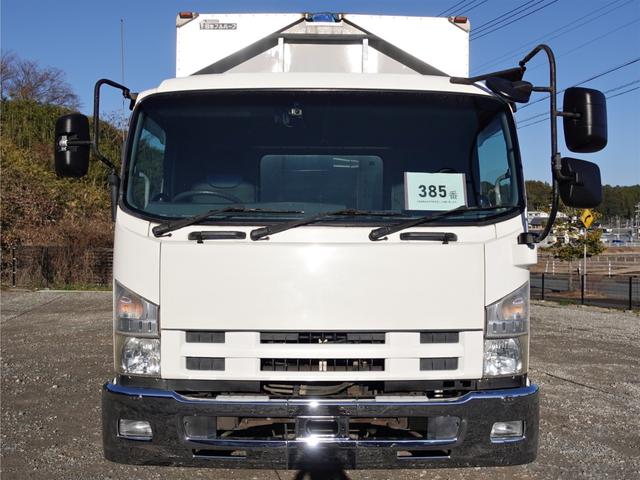 2010 Isuzu Forward – thumbnail 3