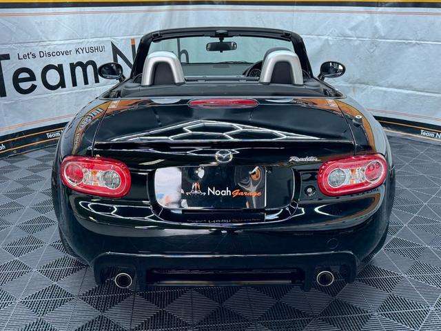 2011 Mazda Roadster – thumbnail 3