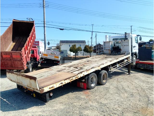 2001 Mitsubishi Fuso Super Great – thumbnail 3