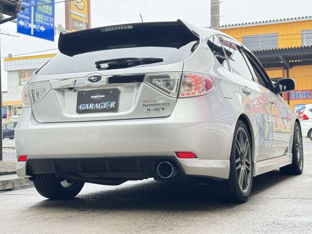 2007 Subaru Impreza Hatchback – thumbnail 2
