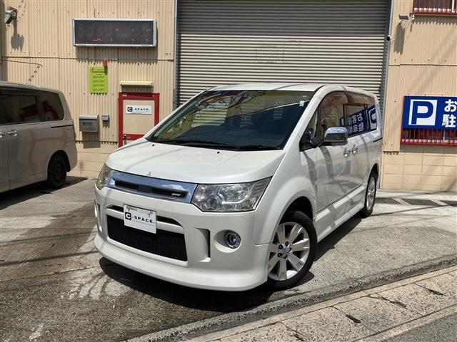 2011 Mitsubishi Delica D:5