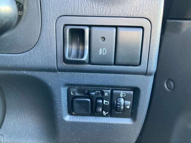 2008 Suzuki Jimny – thumbnail 2