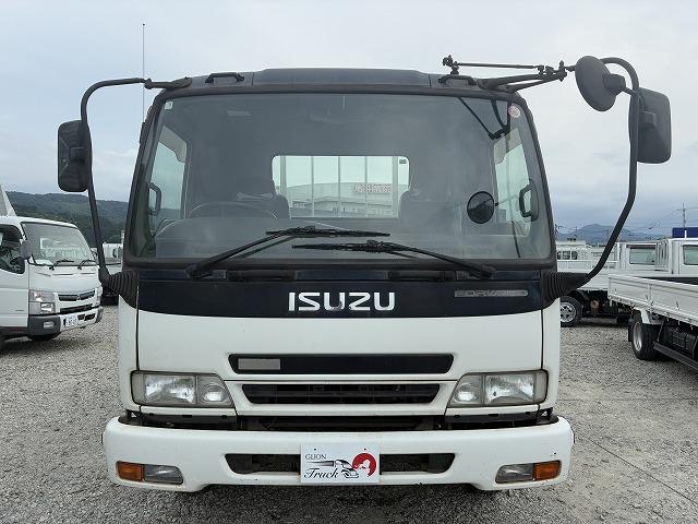 2006 Isuzu Forward – thumbnail 2