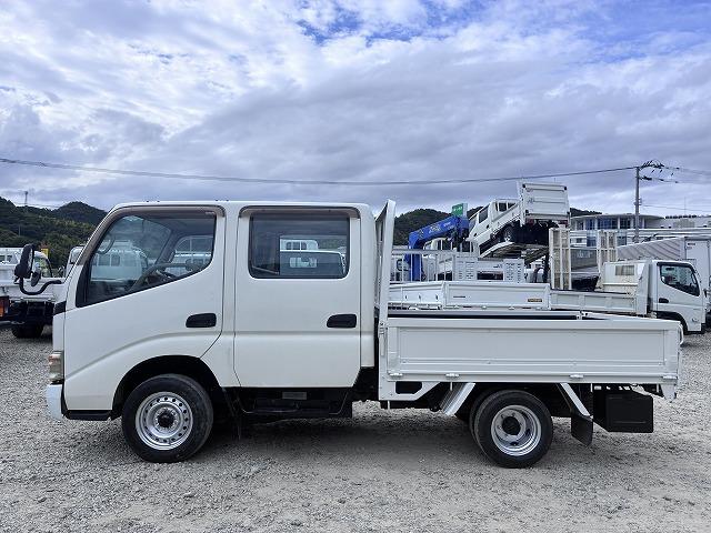 2004 Toyota Dyna – thumbnail 4