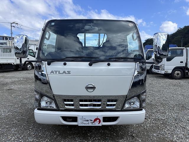 2005 Nissan Atlas – thumbnail 2