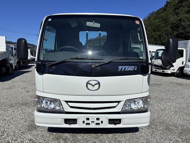 2002 Mazda Titan – thumbnail 2