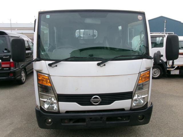 2011 Nissan Atlas – thumbnail 3