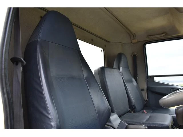 2006 Mitsubishi Fuso Fighter – thumbnail 4