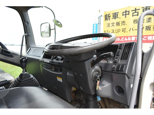 2008 Isuzu Forward – thumbnail 4