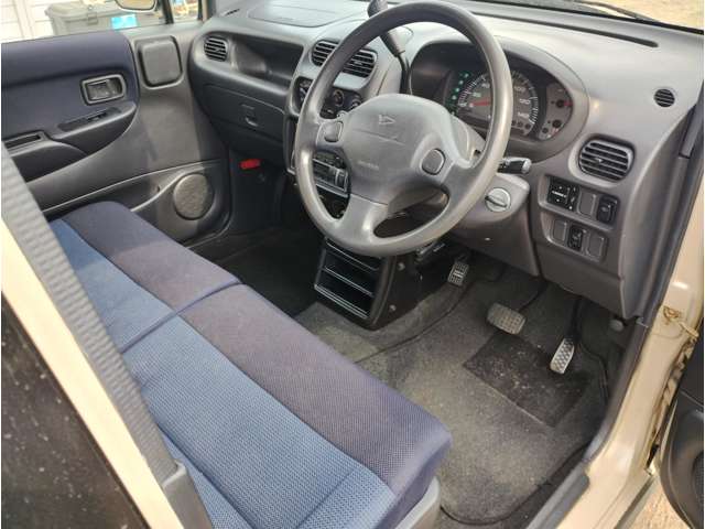 2001 Daihatsu Move – thumbnail 3