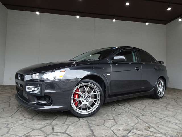 2009 Mitsubishi Lancer Evolution – thumbnail 2