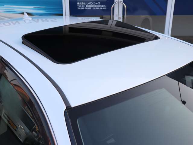2011 Lexus CT – thumbnail 3